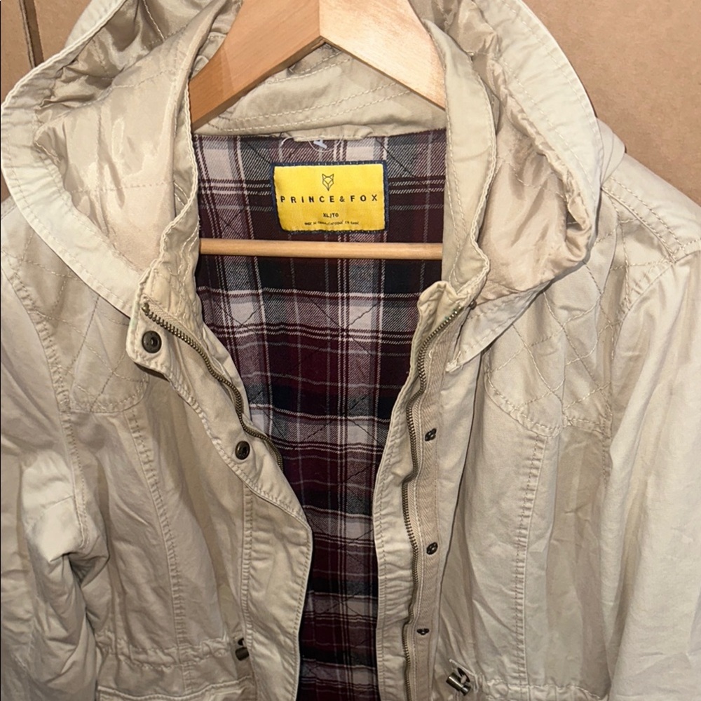 Prince & Fox Men's Beige Jacket